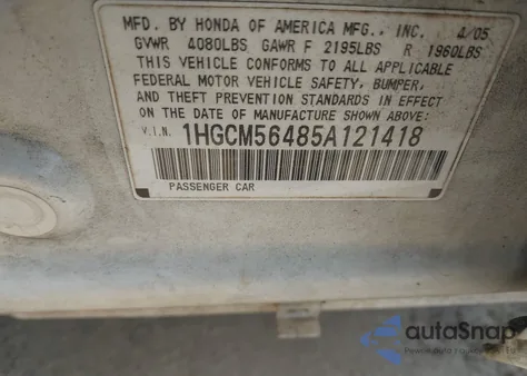 2005 Honda Accord 2.4 Lx z USA, uszkodzony, nr VIN 1HGCM56485A121418